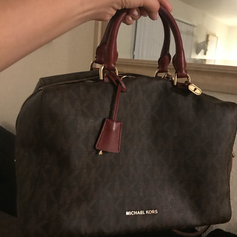 Michael kors purse